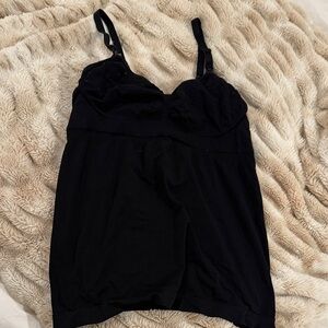 Kindred Bravely Black Nursing and Pumping tank size L busty